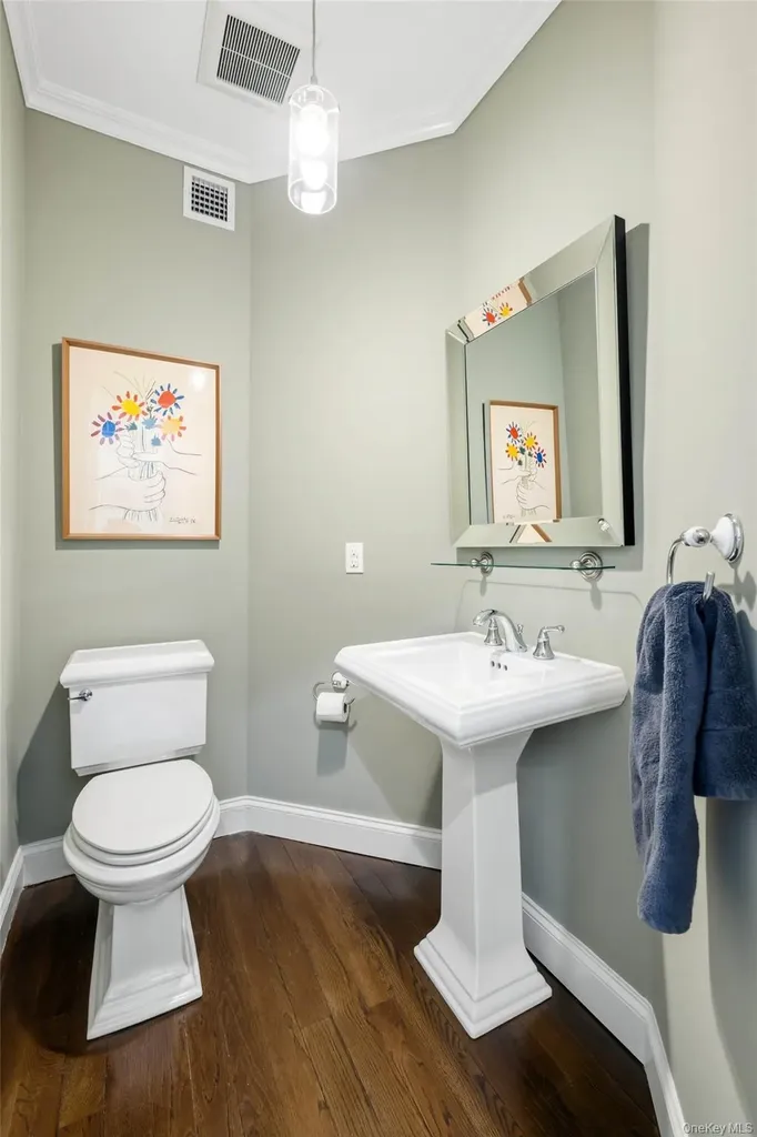 53 Hillside Terrace Irvington NY 10533