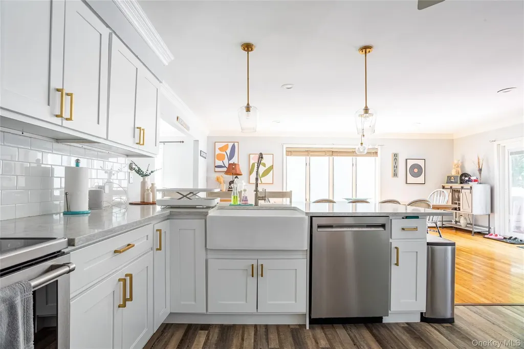 2300 Pine Tree Road Cutchogue NY 11935