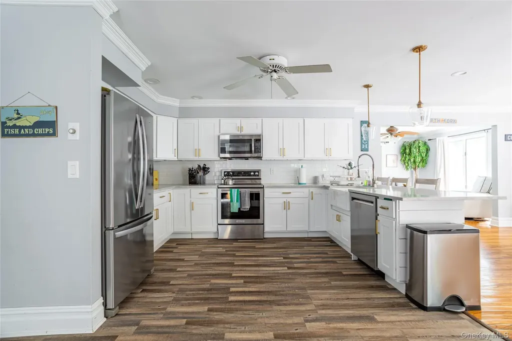 2300 Pine Tree Road Cutchogue NY 11935