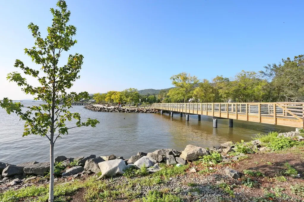 103 Route 59 Nyack NY 10960
