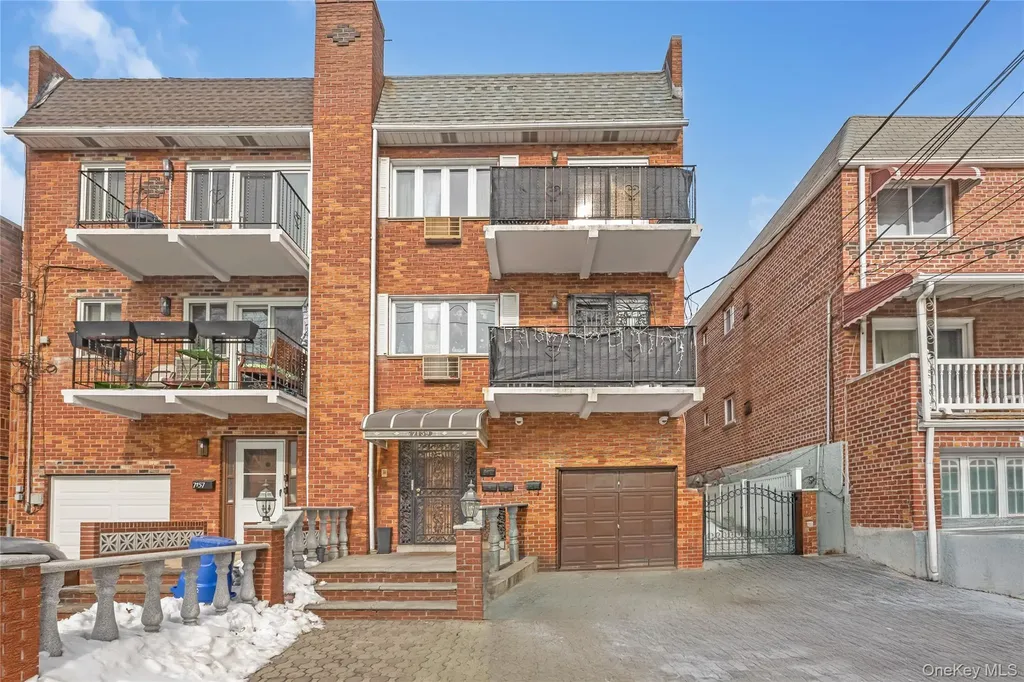 7159 58th Road Maspeth NY 11378