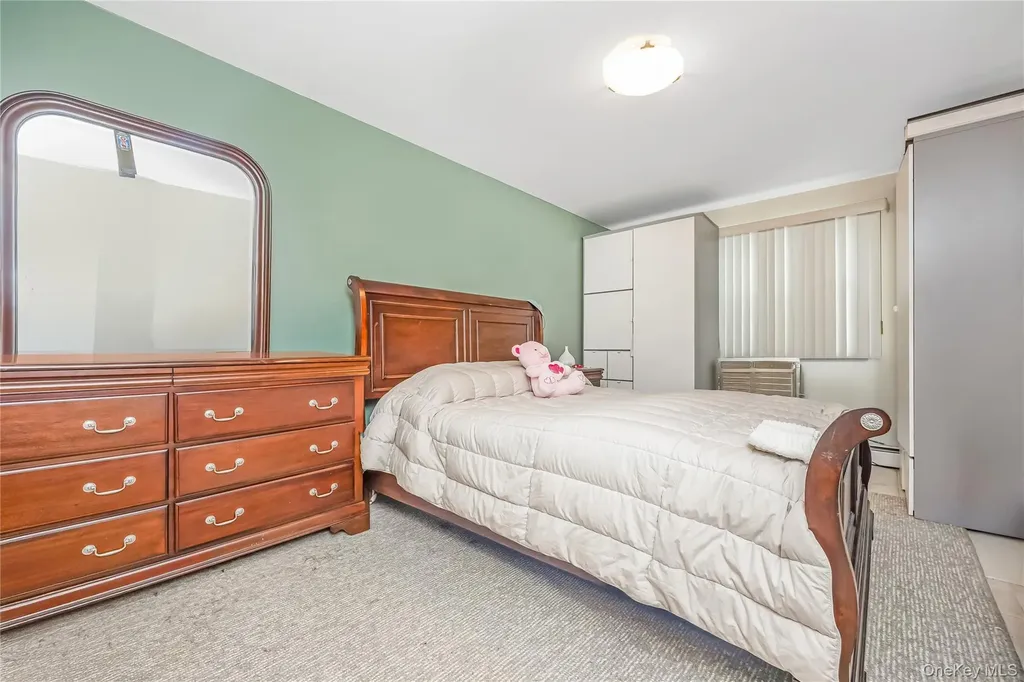 7159 58th Road Maspeth NY 11378