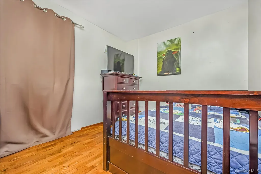 7159 58th Road Maspeth NY 11378