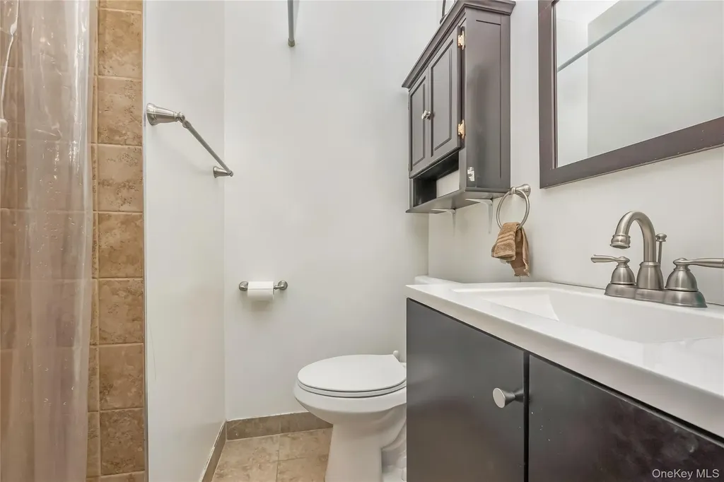 7159 58th Road Maspeth NY 11378
