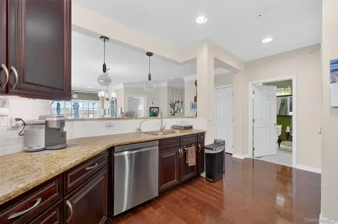 1317 Saratoga Lane Fishkill NY 12524