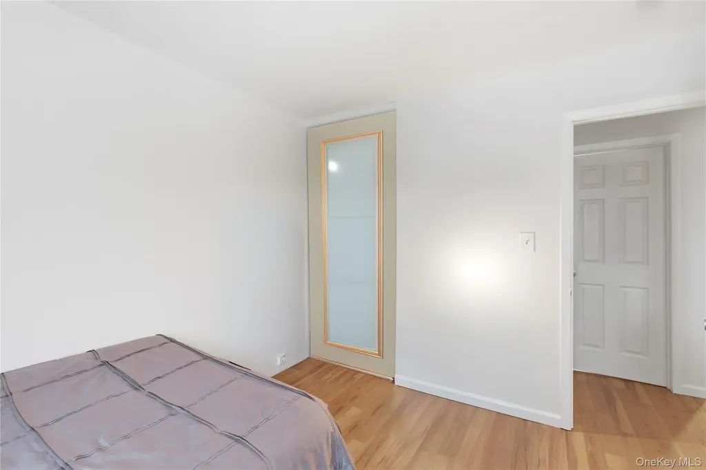 40 Mercury Avenue East Patchogue NY 11772
