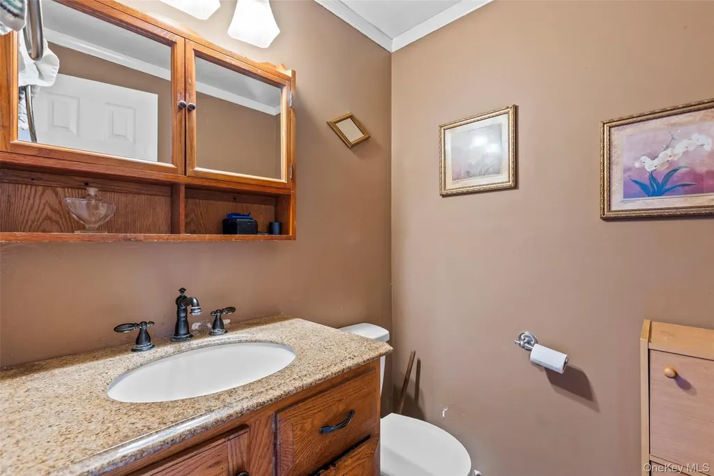 40 Mercury Avenue East Patchogue NY 11772