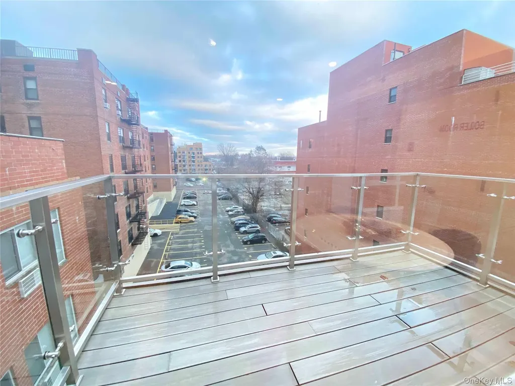 42-23 Parsons Boulevard Flushing NY 11355