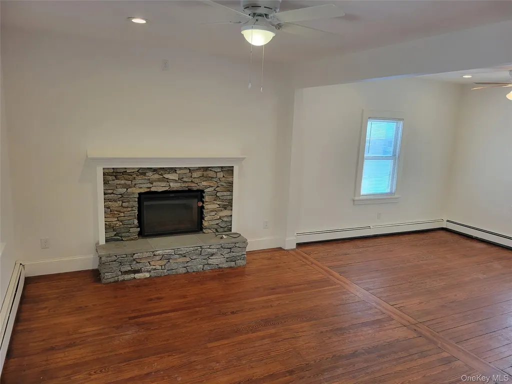40 Belford Avenue Bay Shore NY 11706