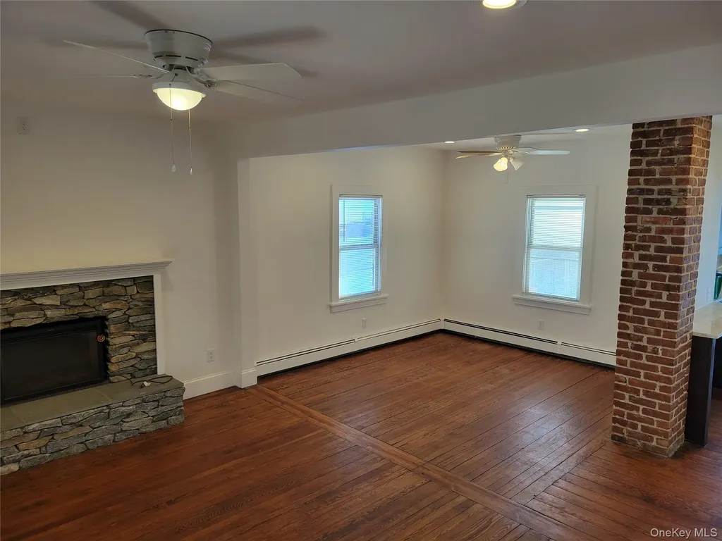 40 Belford Avenue Bay Shore NY 11706