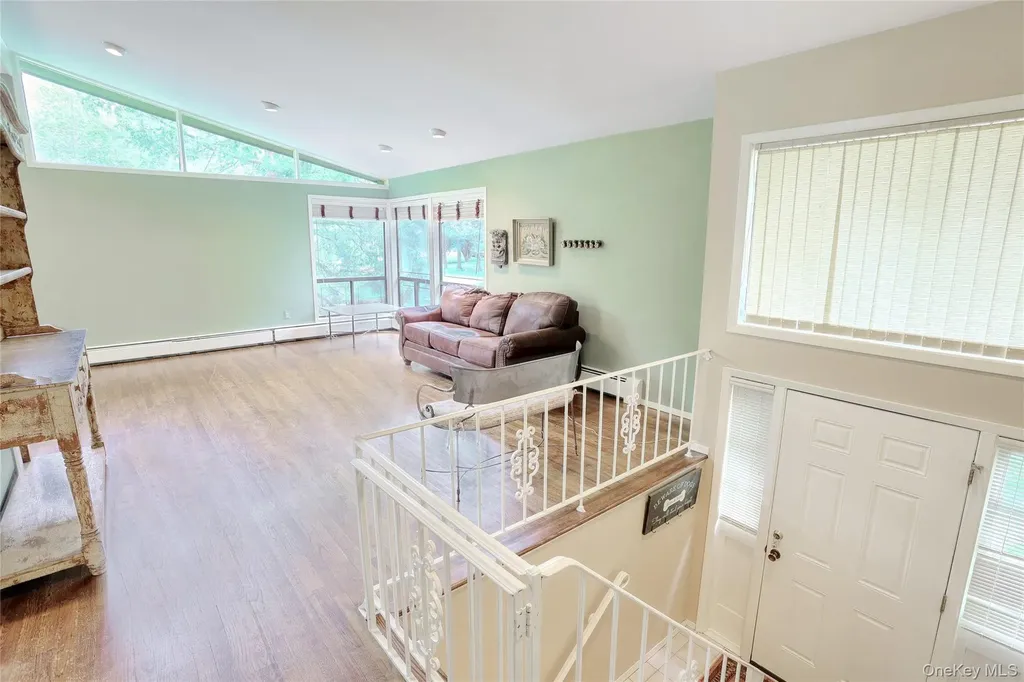 47 Camp Hill Road Pomona NY 10970