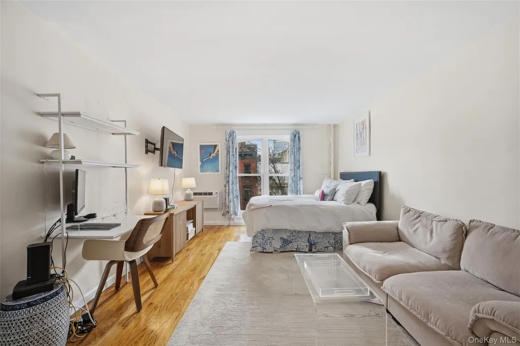 451 West 22nd Street New York (manhattan) NY 10011