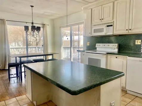 182 Downing Road Pleasant Valley NY 12569
