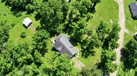 182 Downing Road Pleasant Valley NY 12569