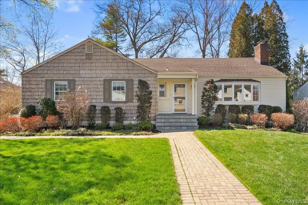33 Wilmot Circle Scarsdale NY 10583