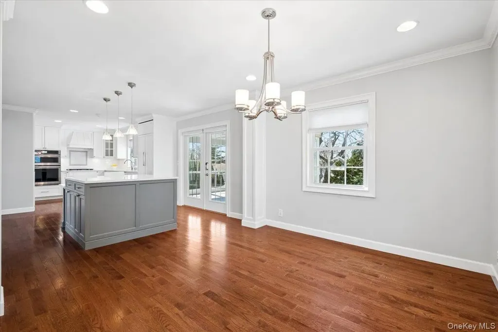 33 Wilmot Circle Scarsdale NY 10583