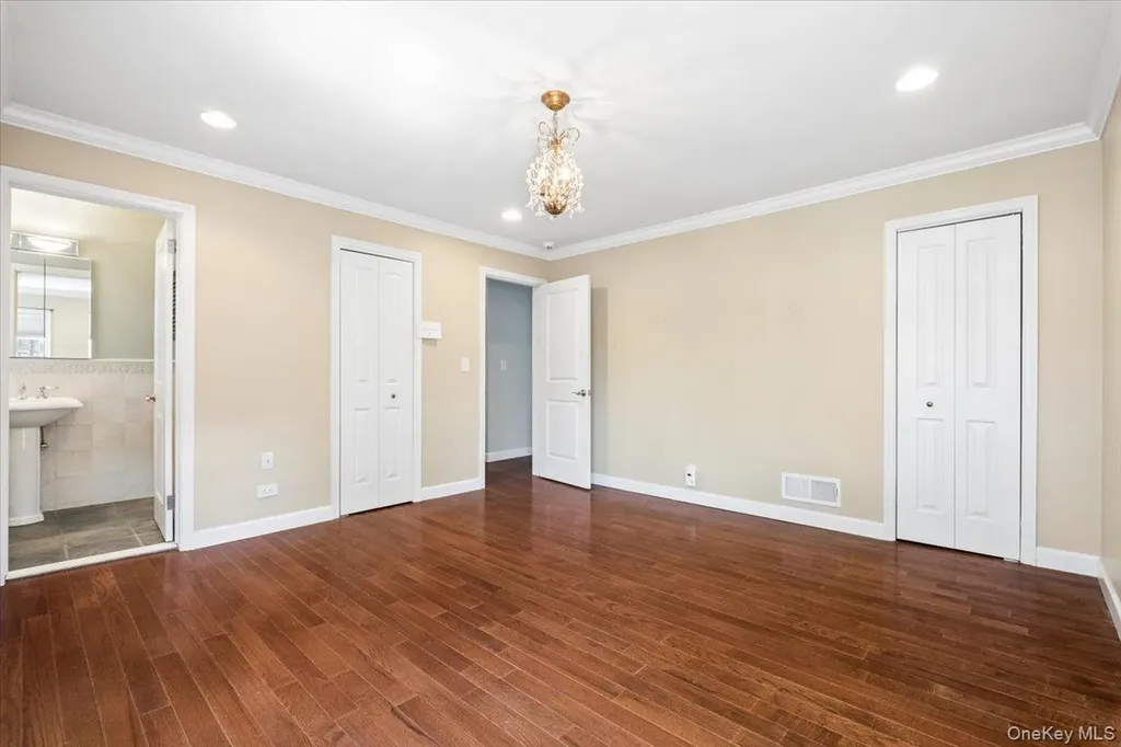 33 Wilmot Circle Scarsdale NY 10583