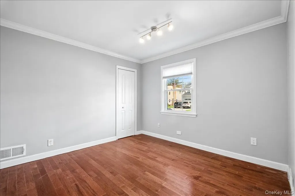 33 Wilmot Circle Scarsdale NY 10583