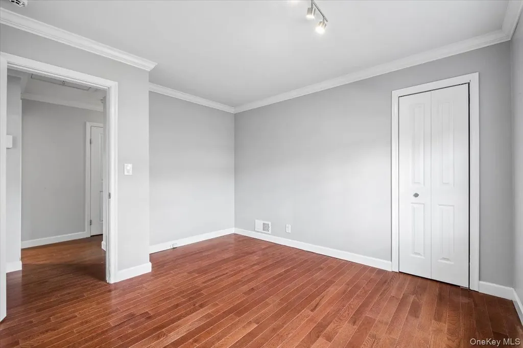 33 Wilmot Circle Scarsdale NY 10583