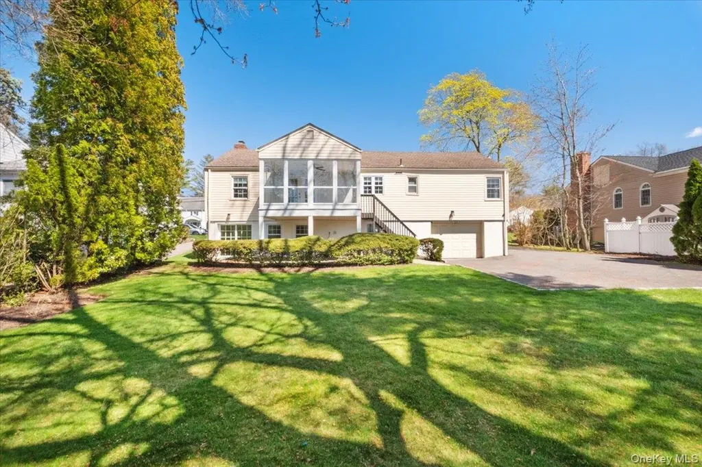 33 Wilmot Circle Scarsdale NY 10583