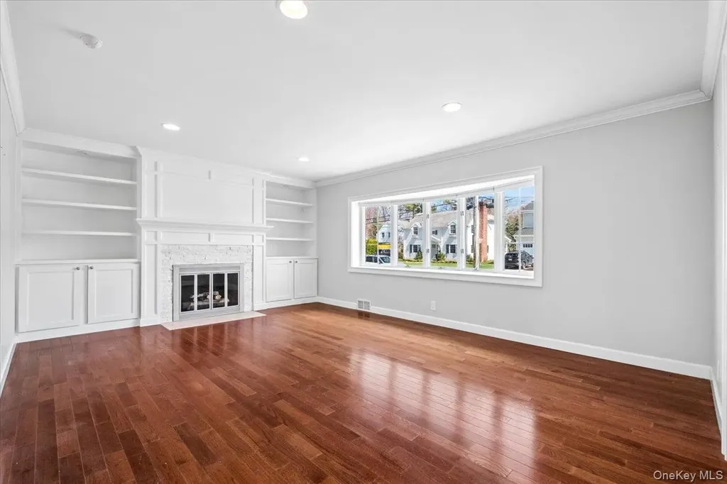 33 Wilmot Circle Scarsdale NY 10583