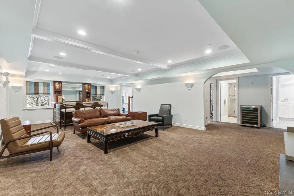6 Oak Ridge Court West Harrison NY 10604