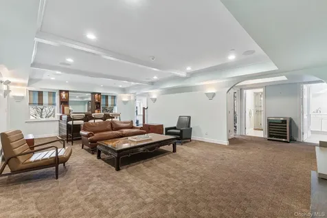 6 Oak Ridge Court West Harrison NY 10604