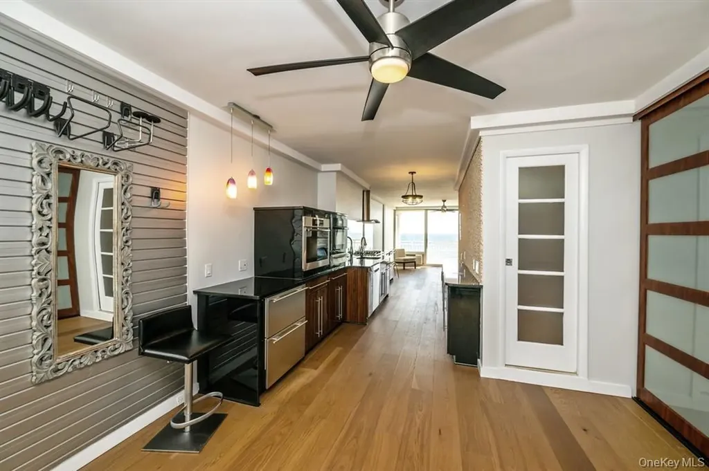 830 Shore Road Long Beach NY 11561