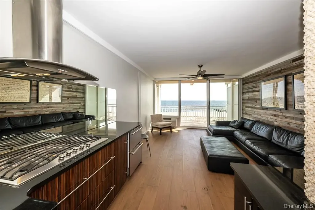 830 Shore Road Long Beach NY 11561