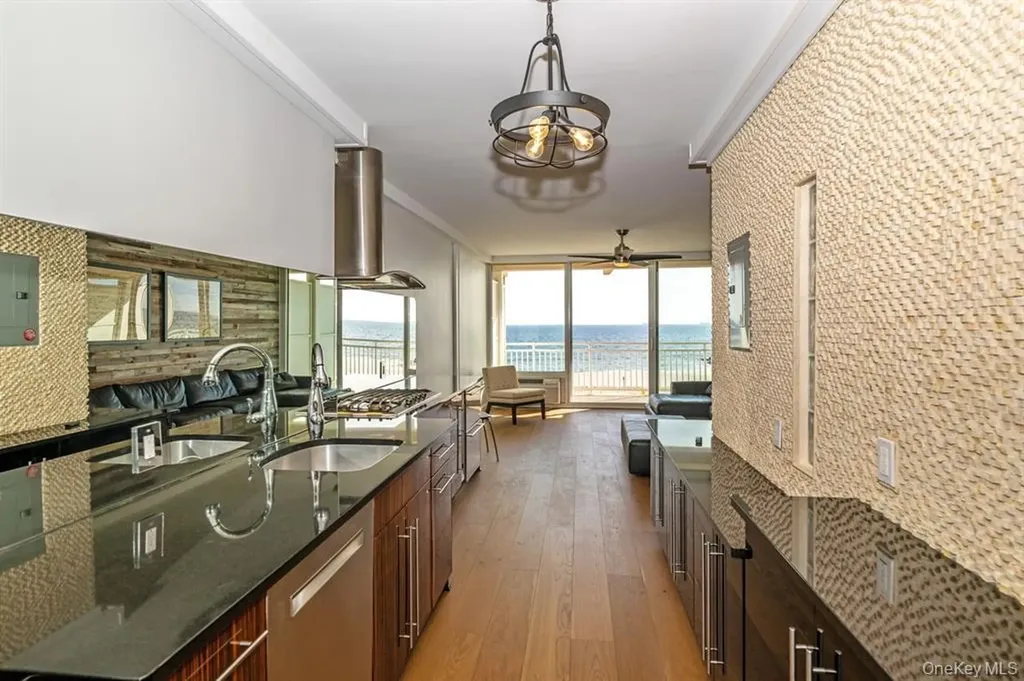 830 Shore Road Long Beach NY 11561