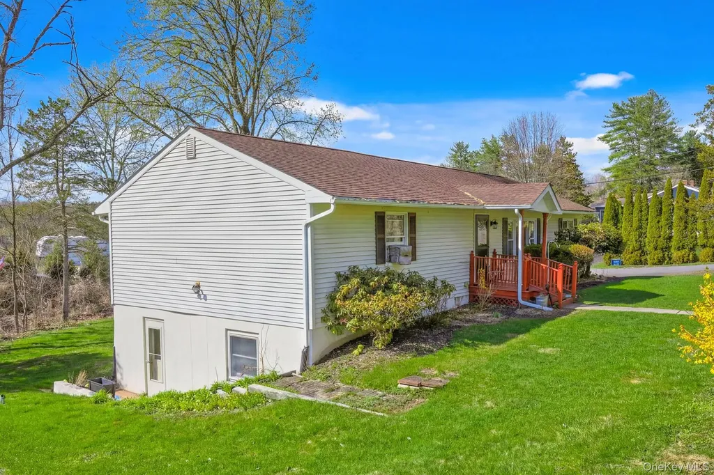 538 Mountain View Avenue Hurley NY 12443