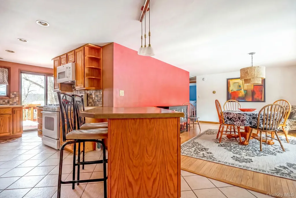 538 Mountain View Avenue Hurley NY 12443