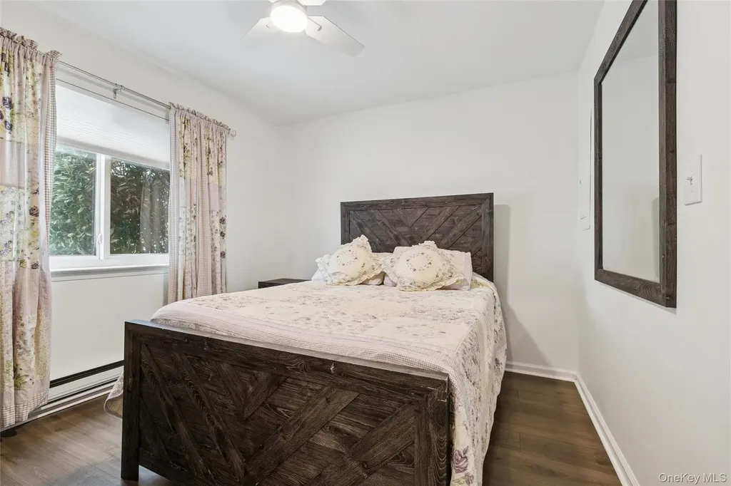 201 Bentley Court E Saint James NY 11780