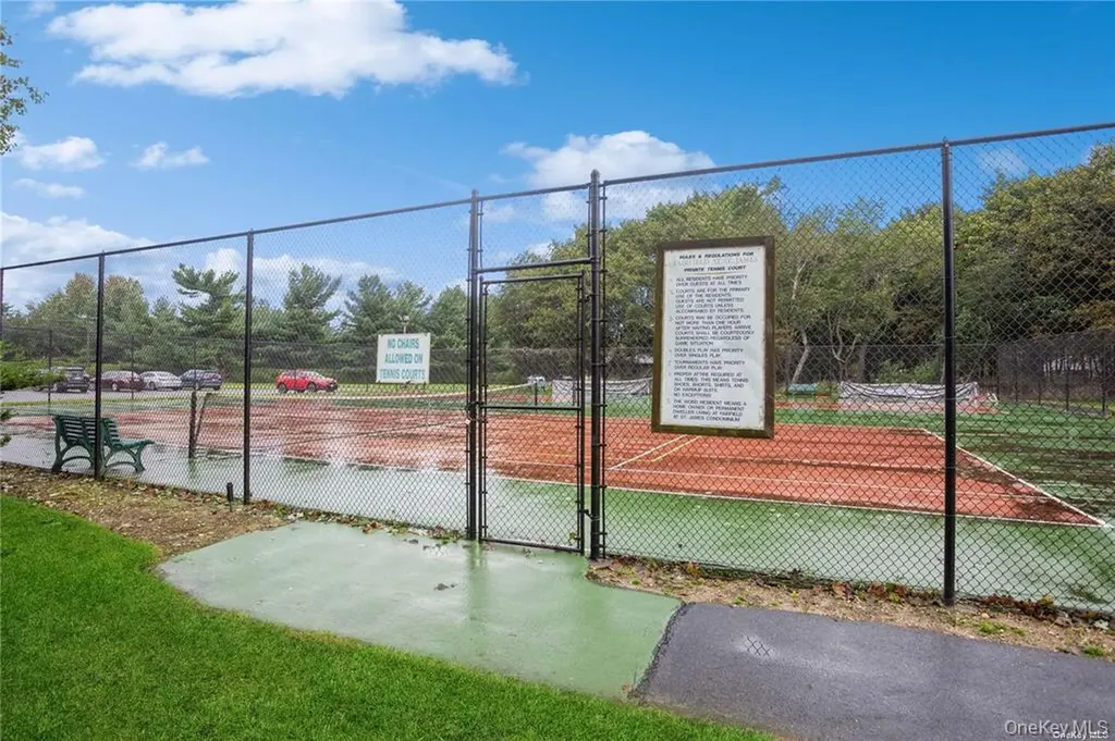 201 Bentley Court E Saint James NY 11780