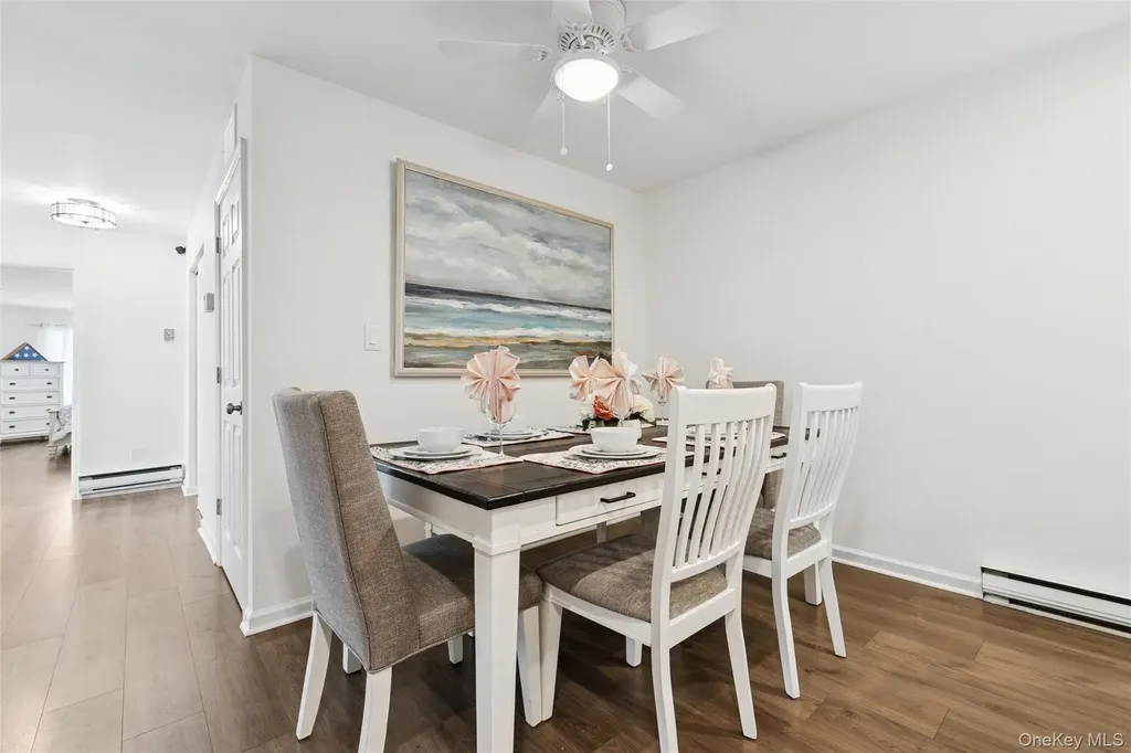 201 Bentley Court E Saint James NY 11780