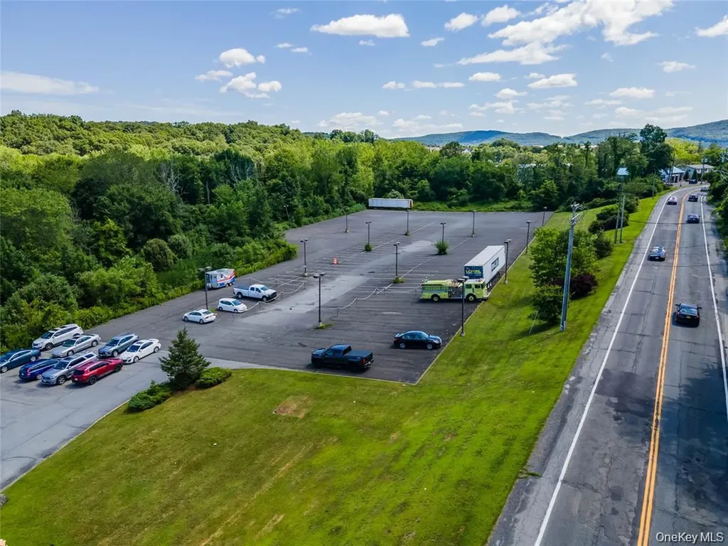 320 State Route 17m Monroe NY 10950