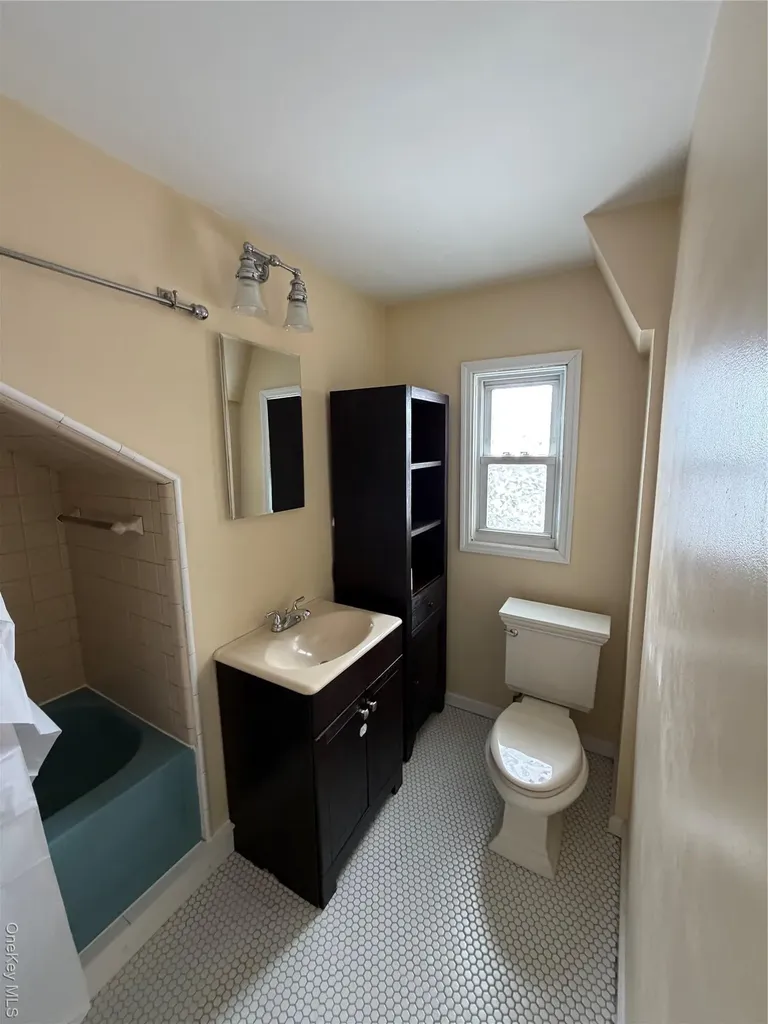 32 Fountain Place Poughkeepsie NY 12603