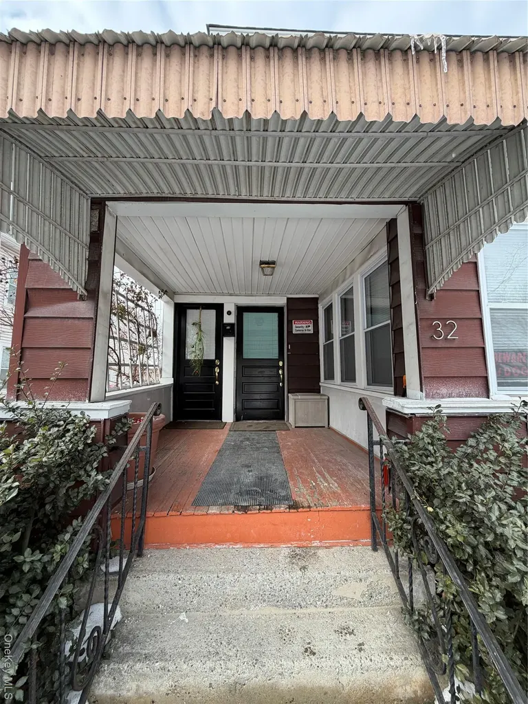 32 Fountain Place Poughkeepsie NY 12603