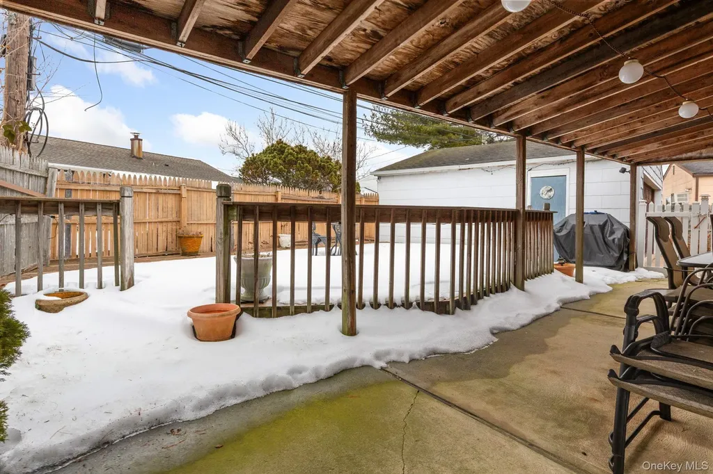 738 Sprague Avenue Franklin Square NY 11010