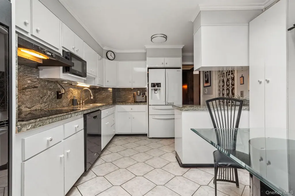 738 Sprague Avenue Franklin Square NY 11010