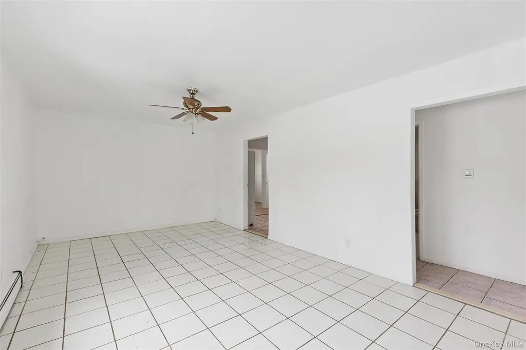 103 W Yaphank Road Coram NY 11727