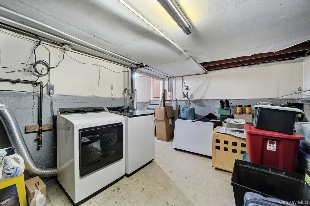 2550 Natta Boulevard Bellmore NY 11710