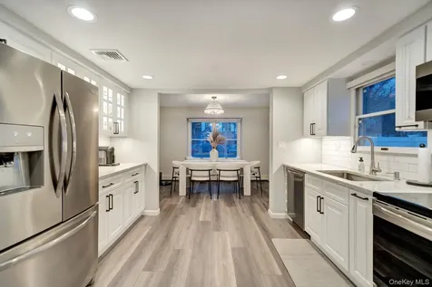 2550 Natta Boulevard Bellmore NY 11710