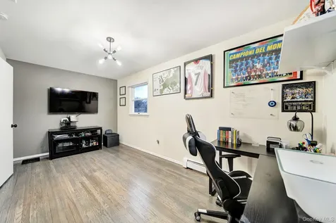 2550 Natta Boulevard Bellmore NY 11710