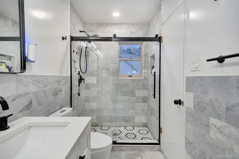 2550 Natta Boulevard Bellmore NY 11710