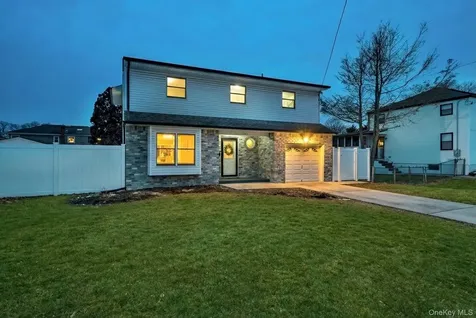 2550 Natta Boulevard Bellmore NY 11710