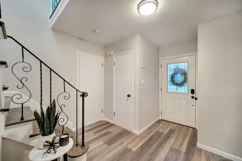 2550 Natta Boulevard Bellmore NY 11710