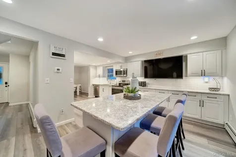 2550 Natta Boulevard Bellmore NY 11710