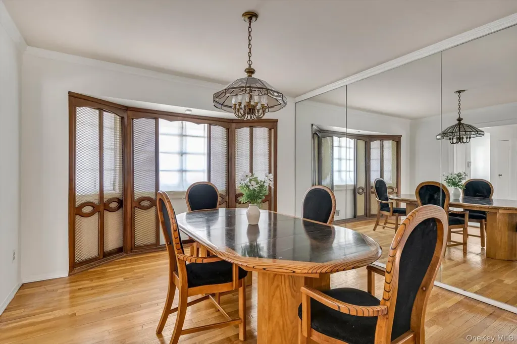 23 Madison Jericho NY 11753