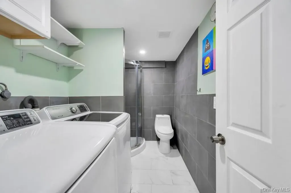 280 Balcom Avenue Bronx NY 10465